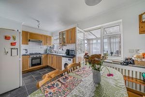 Kitchen/Dining- click for photo gallery